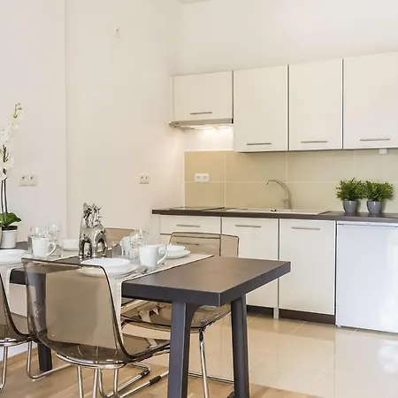 Kolobrzegu 26 Premium Widok Plaza Park Blisko Morza 아파트 코워브제크